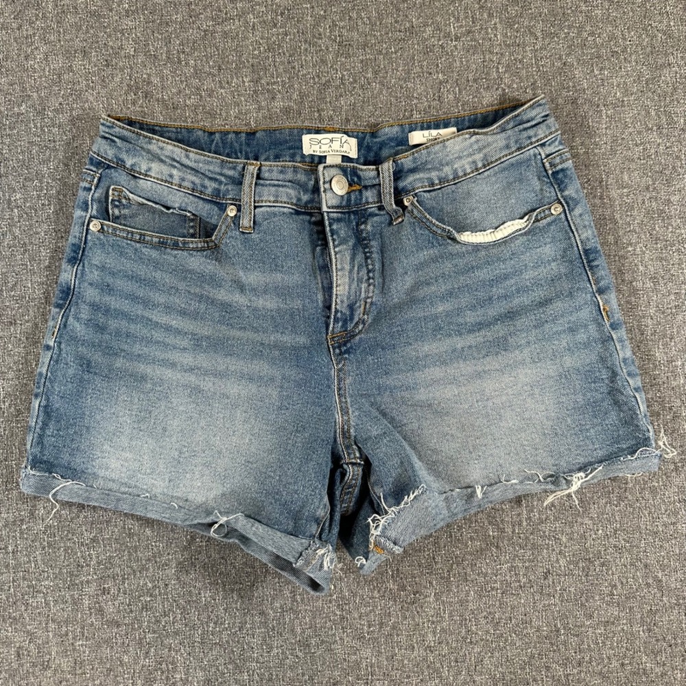 Sofia Jeans by Sofia Vergara Lila Short Light Wash Denim Raw Hem Women Size 8